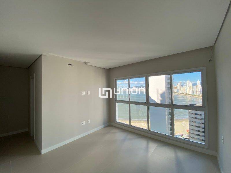 Apartamento à venda com 3 quartos, 152m² - Foto 12