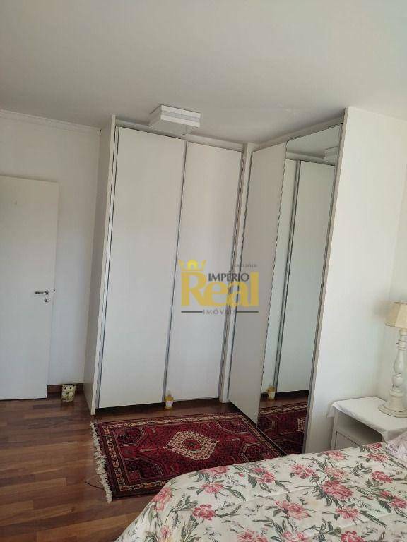 Apartamento à venda com 3 quartos, 162m² - Foto 3