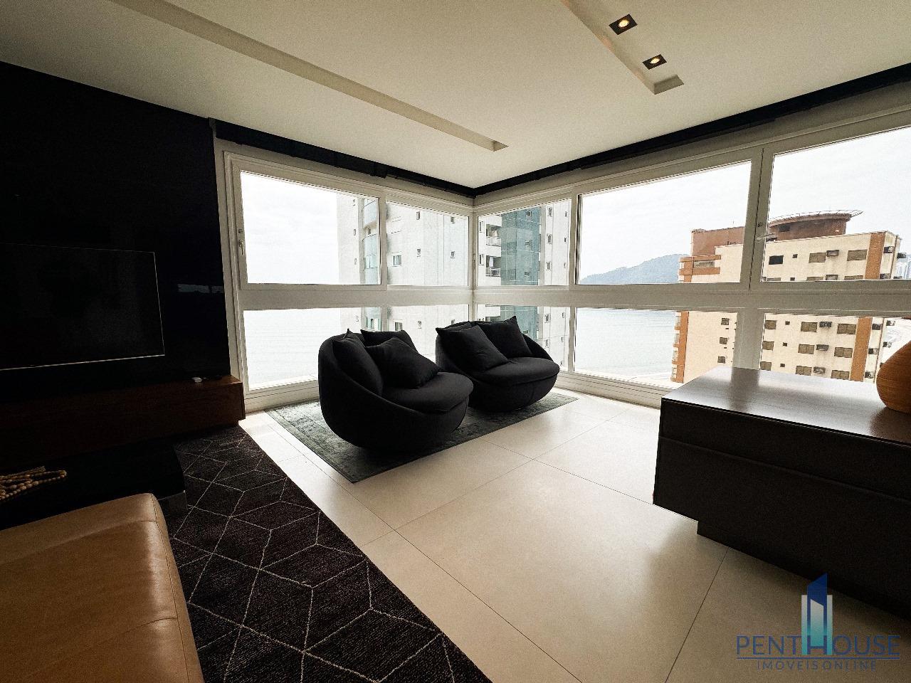 Apartamento à venda com 3 quartos, 172m² - Foto 1