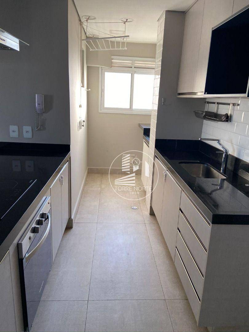 Apartamento à venda com 2 quartos, 66m² - Foto 4