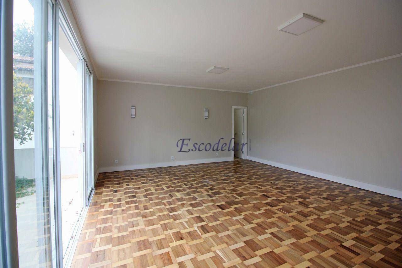 Casa à venda com 4 quartos, 360m² - Foto 16