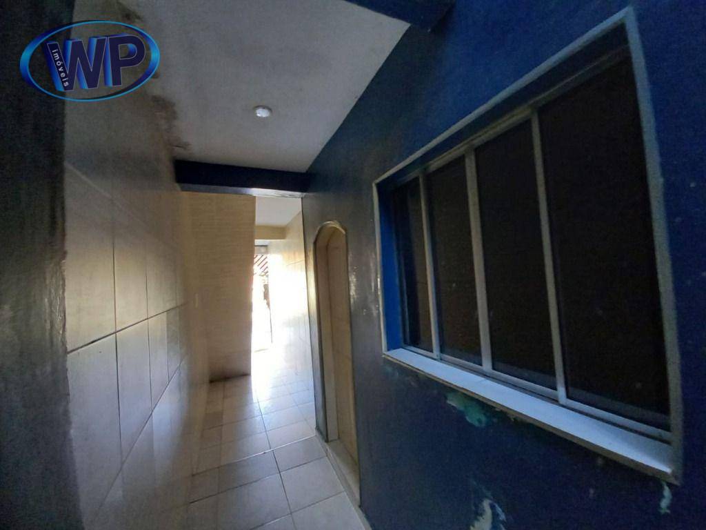 Sobrado à venda com 7 quartos, 480m² - Foto 4