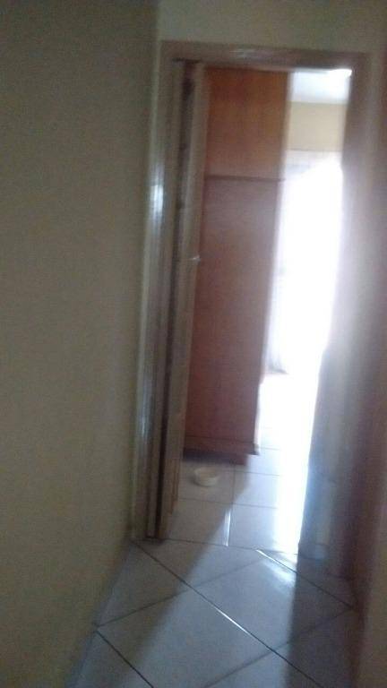 Sobrado à venda com 3 quartos, 200m² - Foto 22