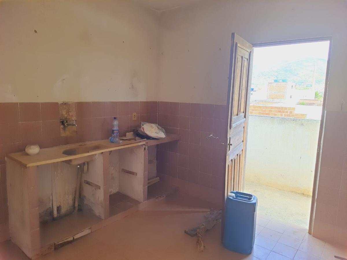 Casa à venda com 2 quartos, 200m² - Foto 10