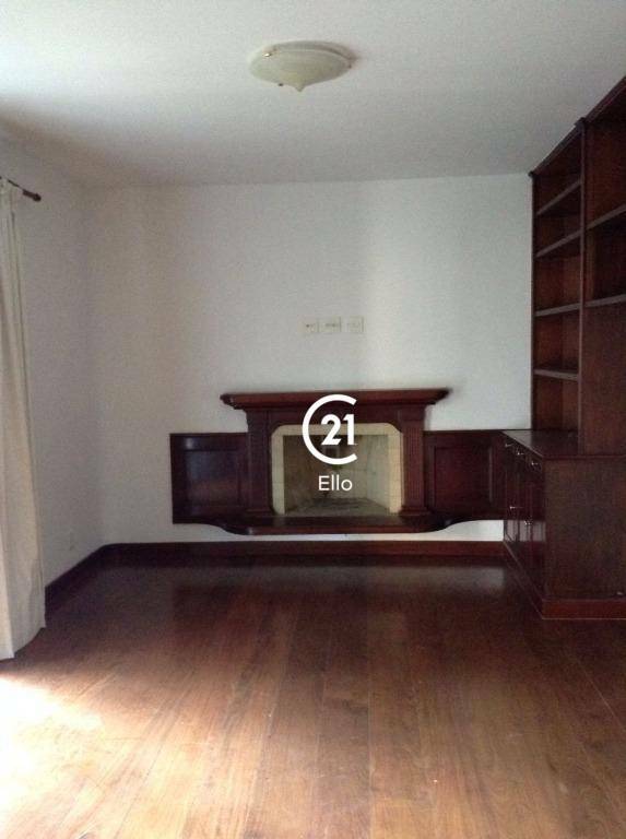 Apartamento para alugar com 4 quartos, 541m² - Foto 2