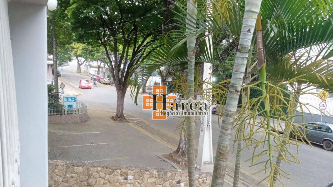 Casa para alugar com 3 quartos, 160m² - Foto 12