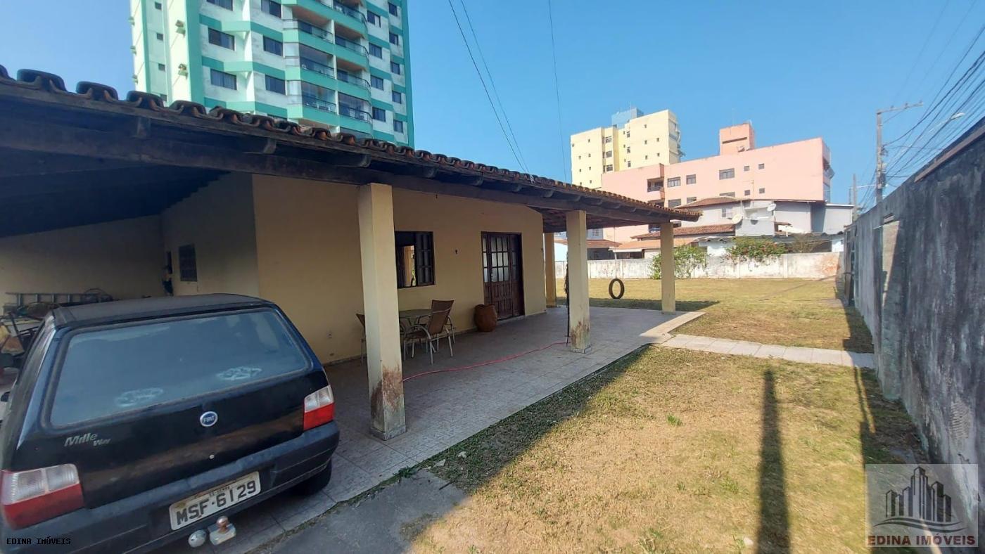 Terreno à venda com 8 quartos, 1260m² - Foto 9