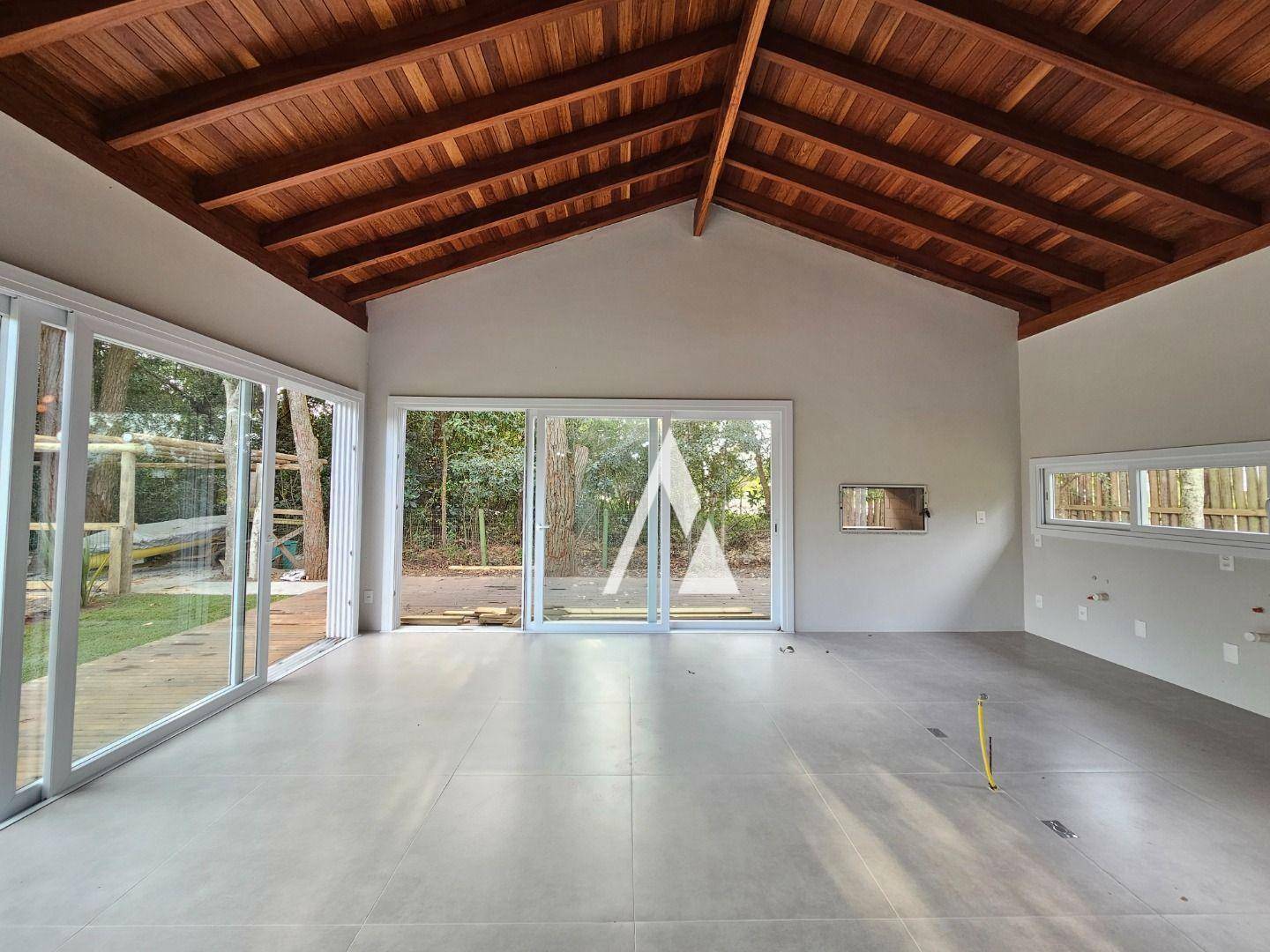 Casa de Condomínio à venda com 4 quartos, 245m² - Foto 21