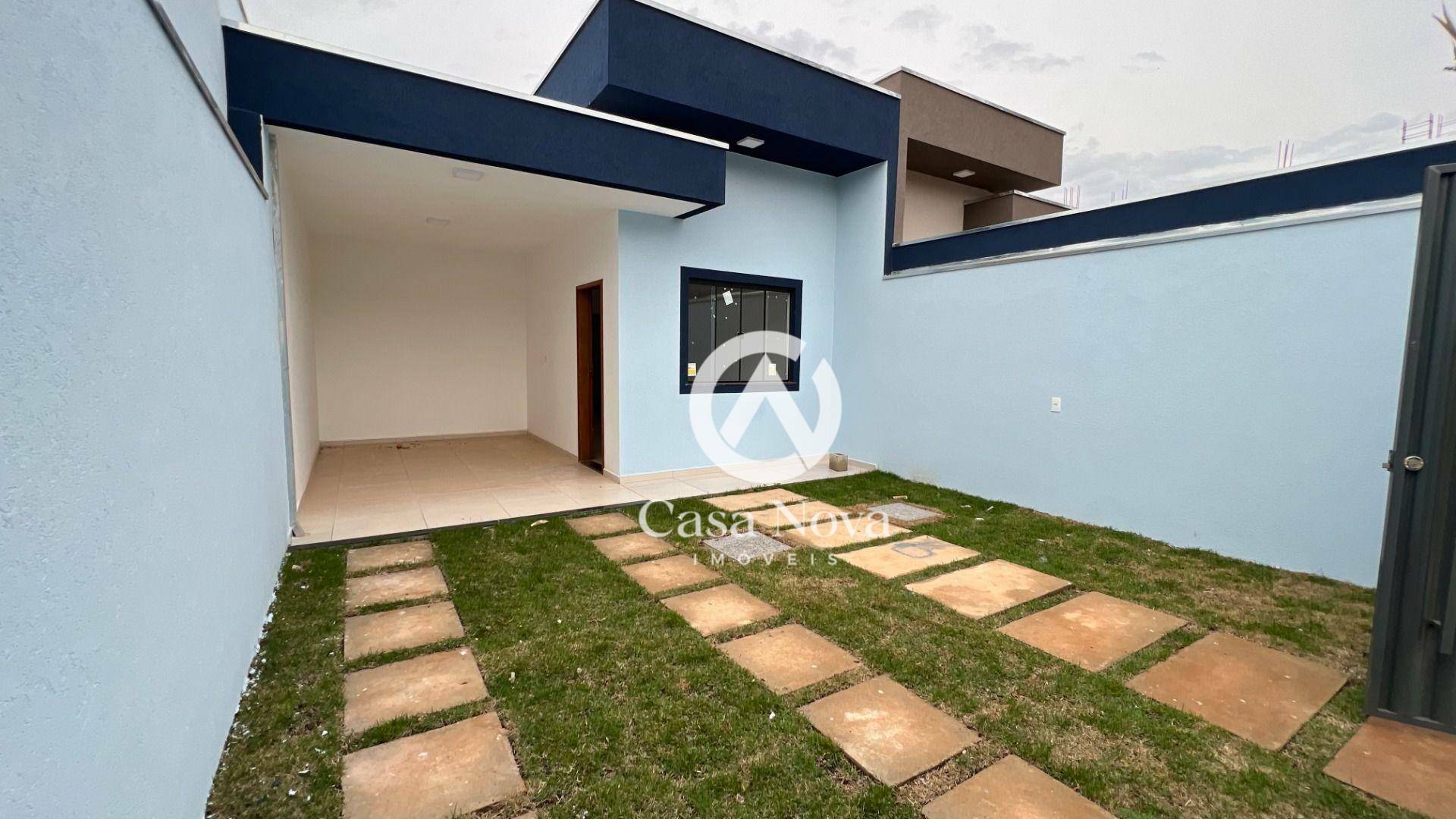 Casa à venda com 3 quartos, 150m² - Foto 1