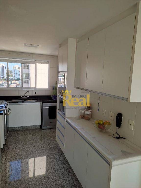 Apartamento à venda com 3 quartos, 162m² - Foto 18