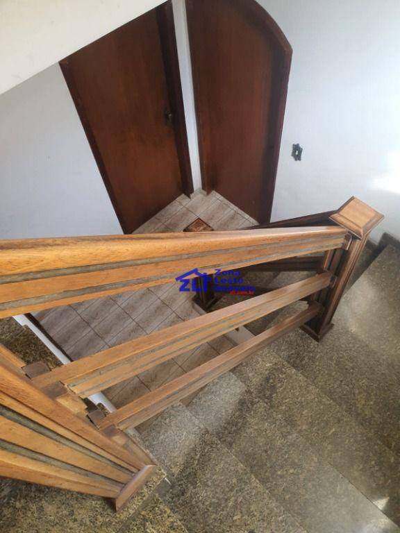 Sobrado à venda com 4 quartos, 380m² - Foto 21