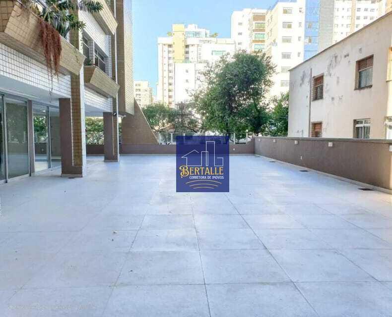 Apartamento à venda com 4 quartos, 150m² - Foto 15