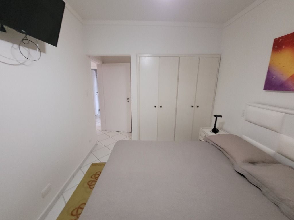 Apartamento à venda com 3 quartos, 121m² - Foto 17