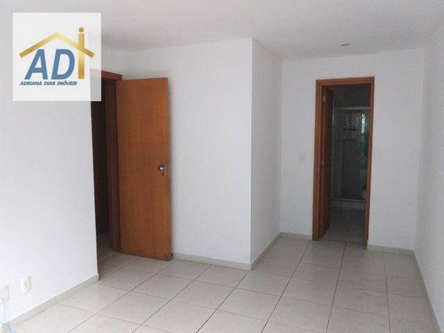 Apartamento para alugar com 4 quartos, 120m² - Foto 35