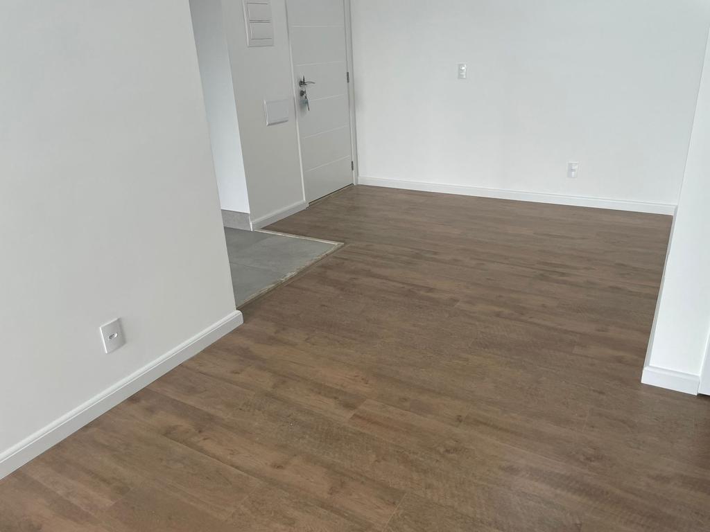 Apartamento à venda com 2 quartos, 68m² - Foto 19