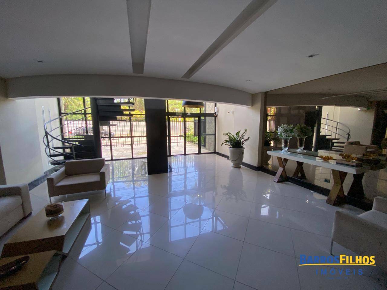 Apartamento para alugar com 3 quartos, 159m² - Foto 11