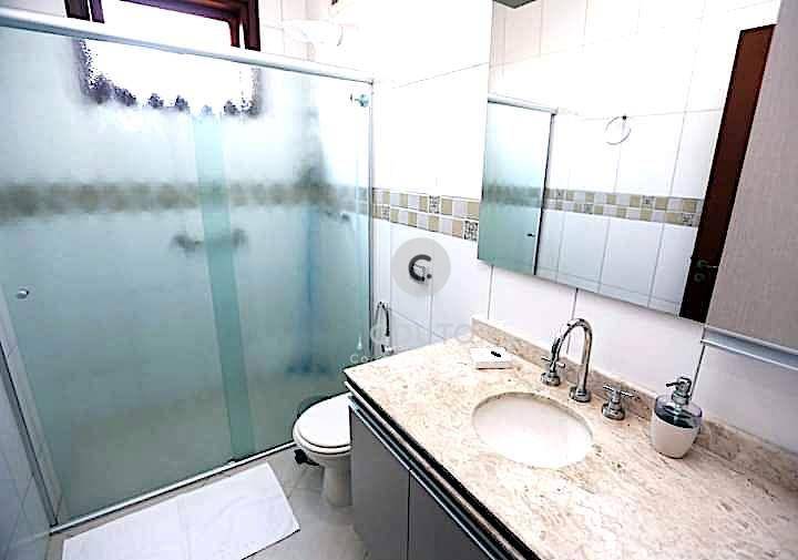 Casa de Condomínio à venda com 3 quartos, 348m² - Foto 19