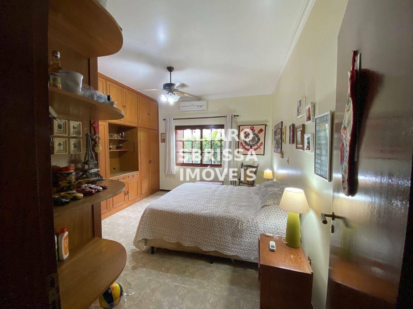 Casa de Condomínio à venda com 3 quartos, 352m² - Foto 13