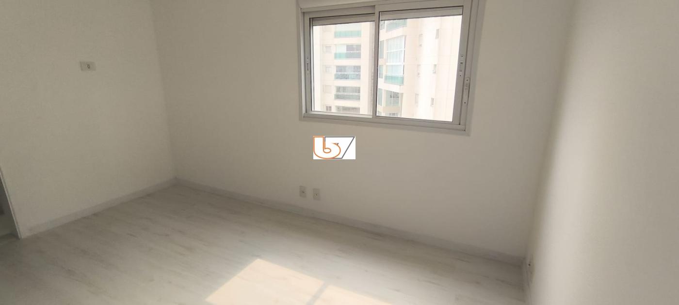 Apartamento para alugar com 3 quartos, 176m² - Foto 18