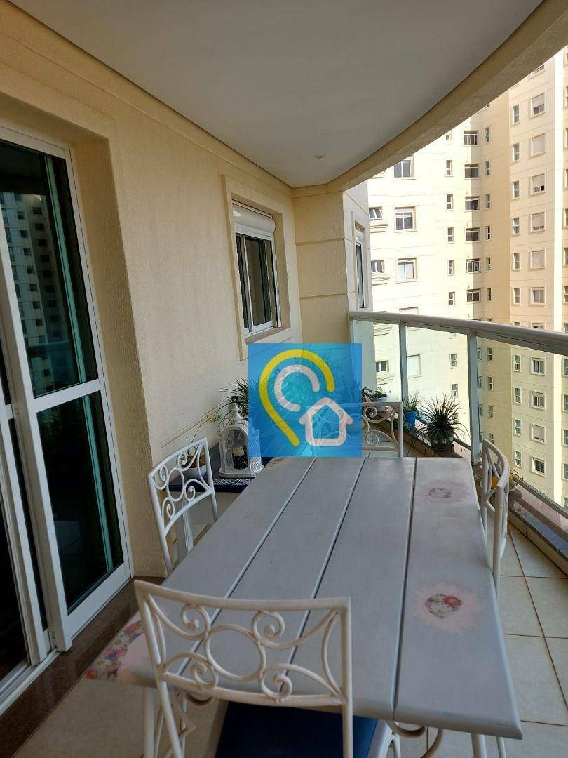 Apartamento para alugar com 3 quartos, 133m² - Foto 4