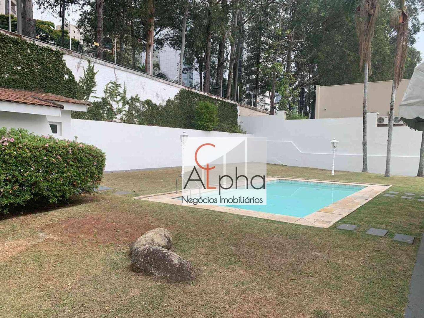 Casa para alugar com 3 quartos, 335m² - Foto 23