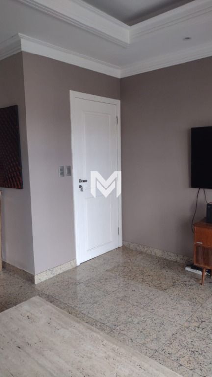 Apartamento à venda com 3 quartos, 123m² - Foto 16