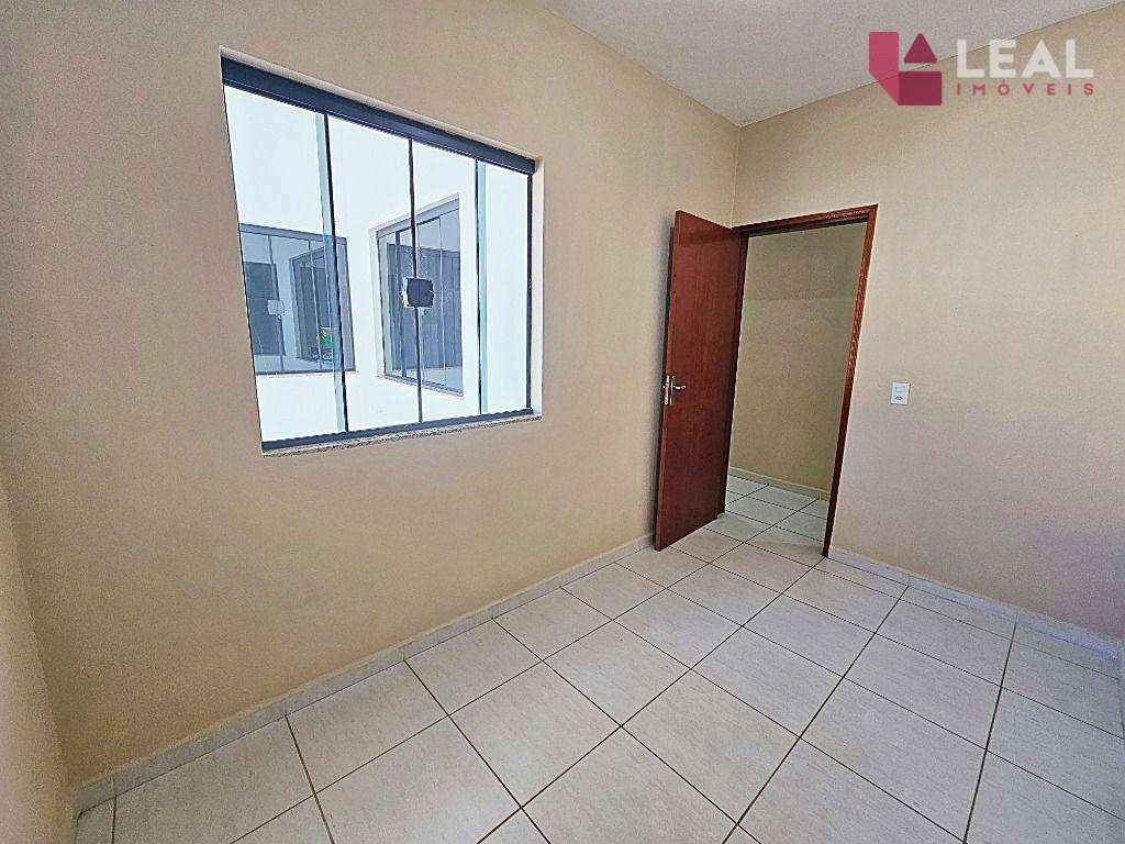 Apartamento para alugar com 2 quartos, 50m² - Foto 11