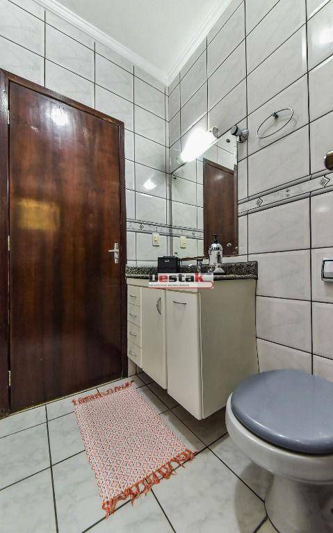 Sobrado à venda com 3 quartos, 181m² - Foto 81