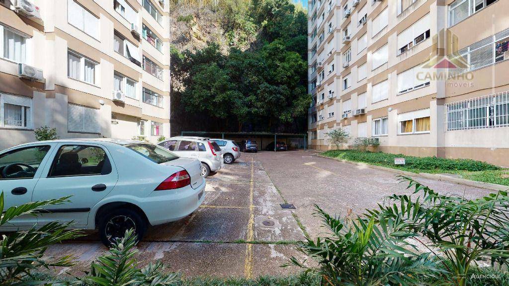 Apartamento à venda com 2 quartos, 84m² - Foto 28