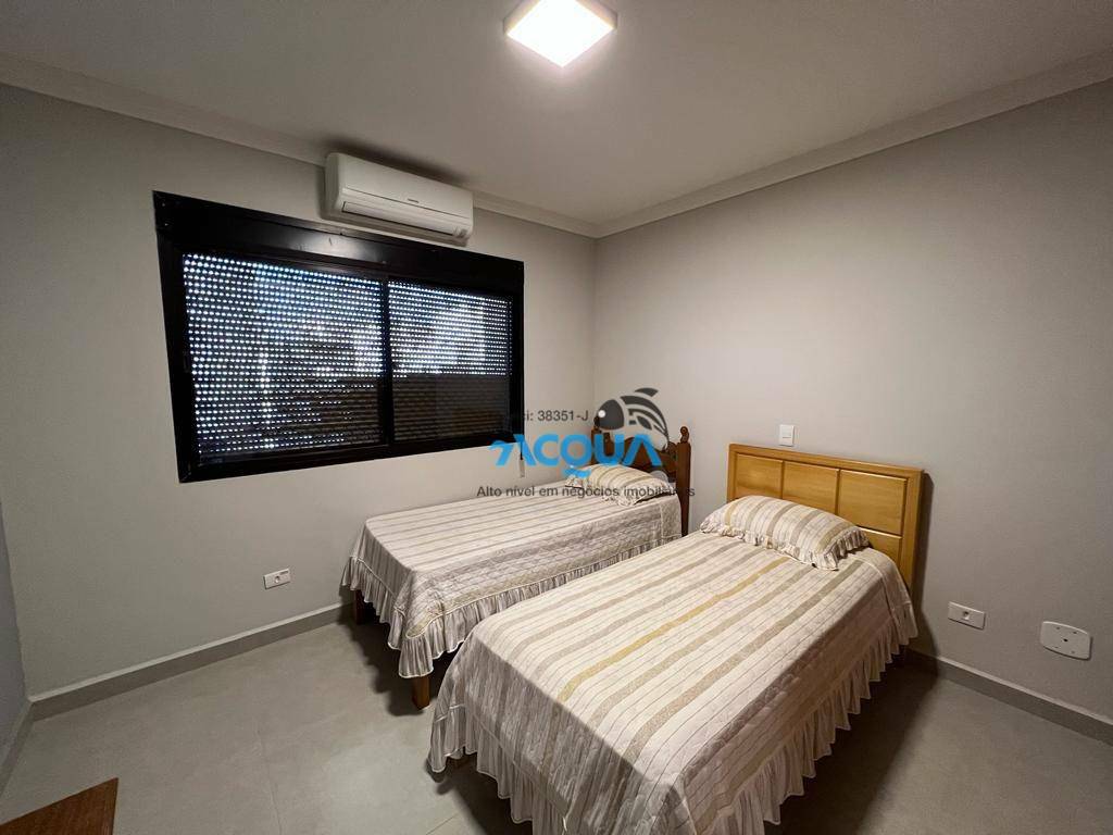 Apartamento à venda com 3 quartos, 140m² - Foto 4