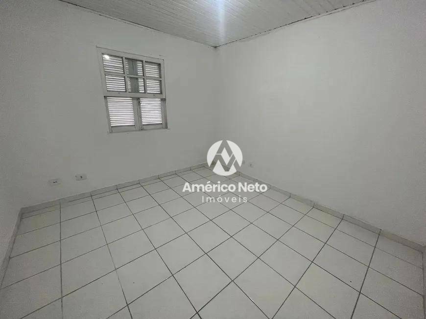 Sobrado à venda com 2 quartos, 150m² - Foto 33