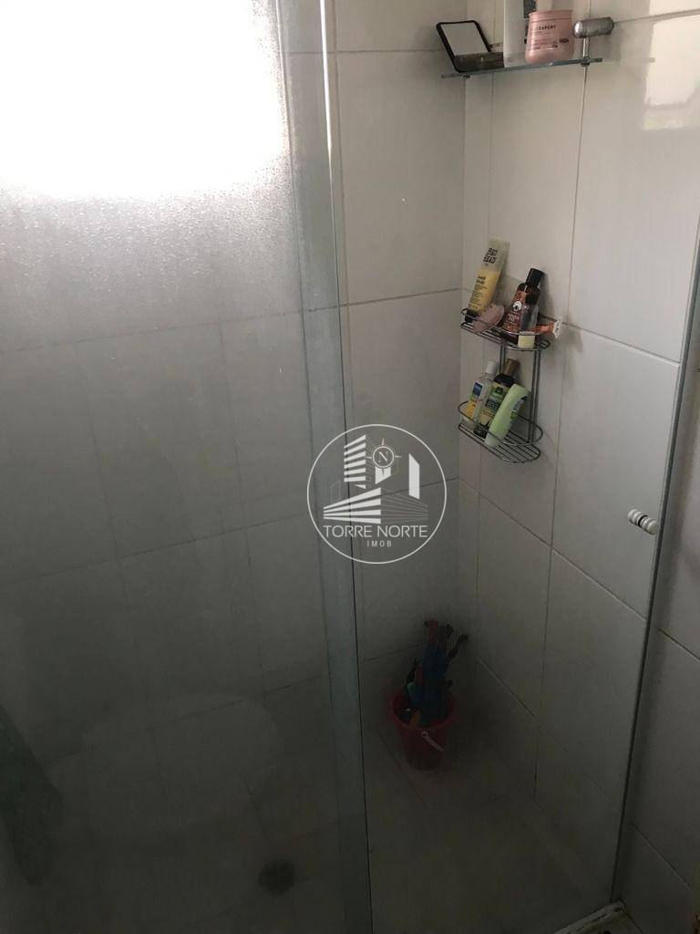 Apartamento à venda com 3 quartos, 83m² - Foto 35