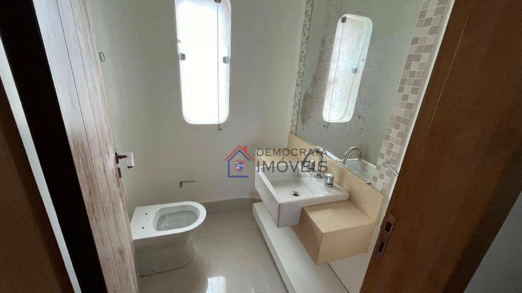 Apartamento à venda com 4 quartos, 230m² - Foto 20