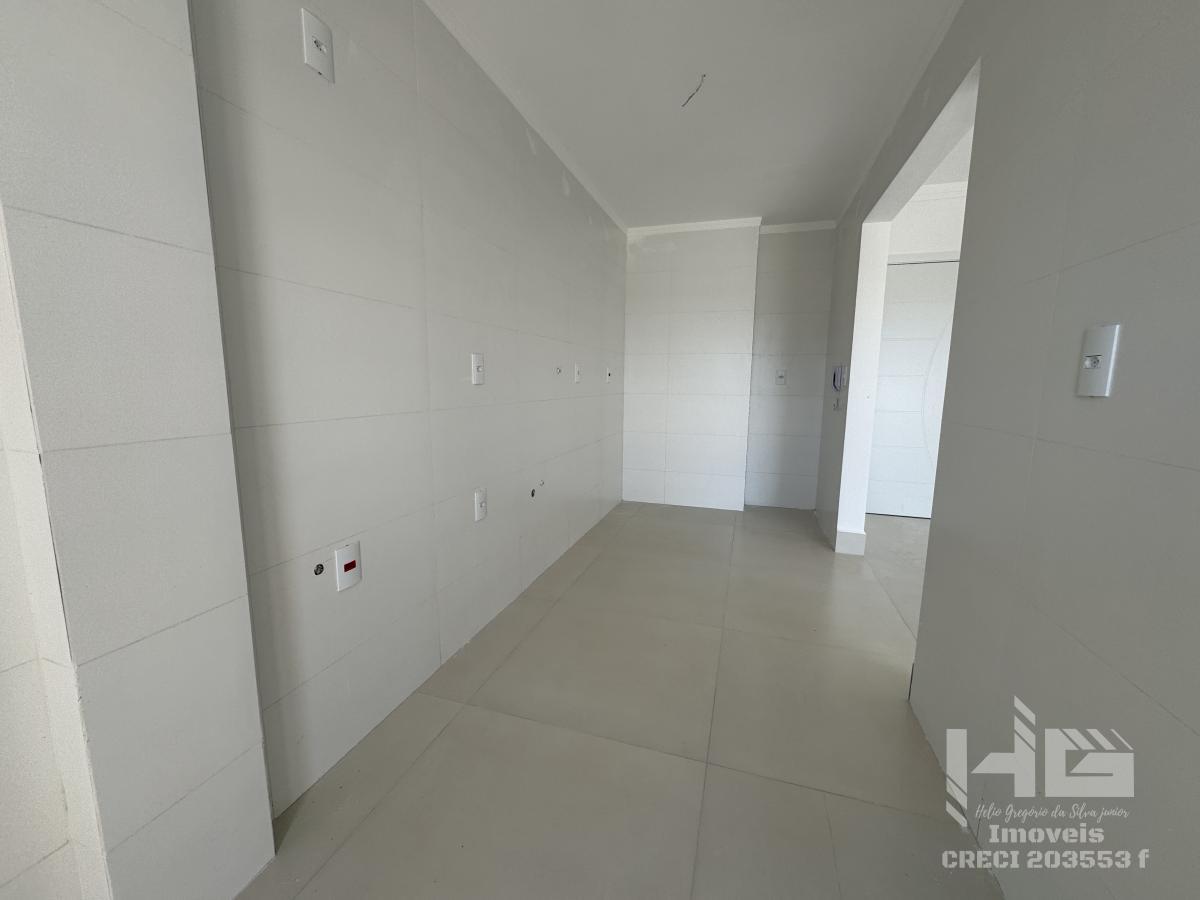 Apartamento à venda com 3 quartos, 109m² - Foto 9