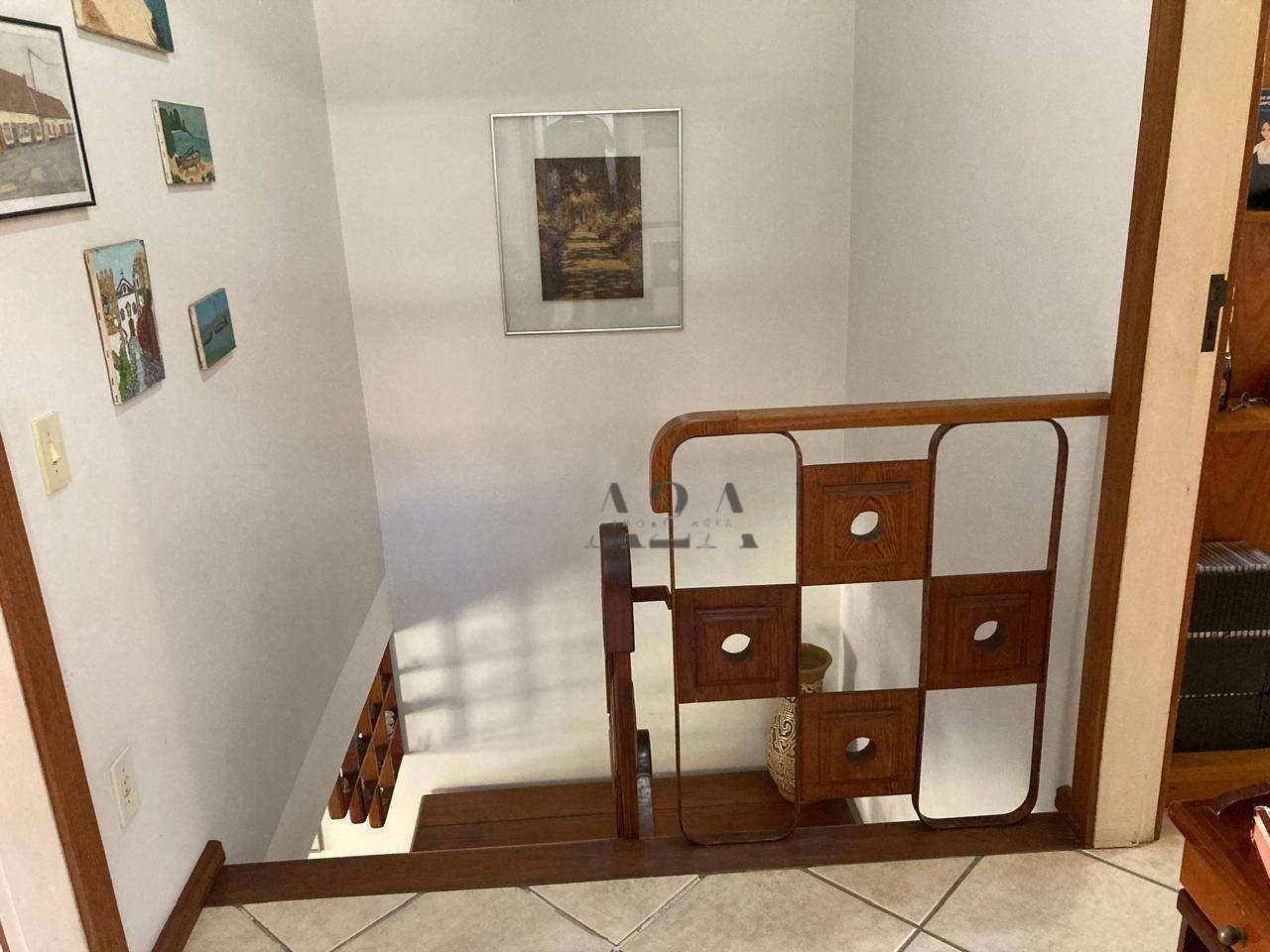 Casa de Condomínio à venda com 3 quartos, 156m² - Foto 2