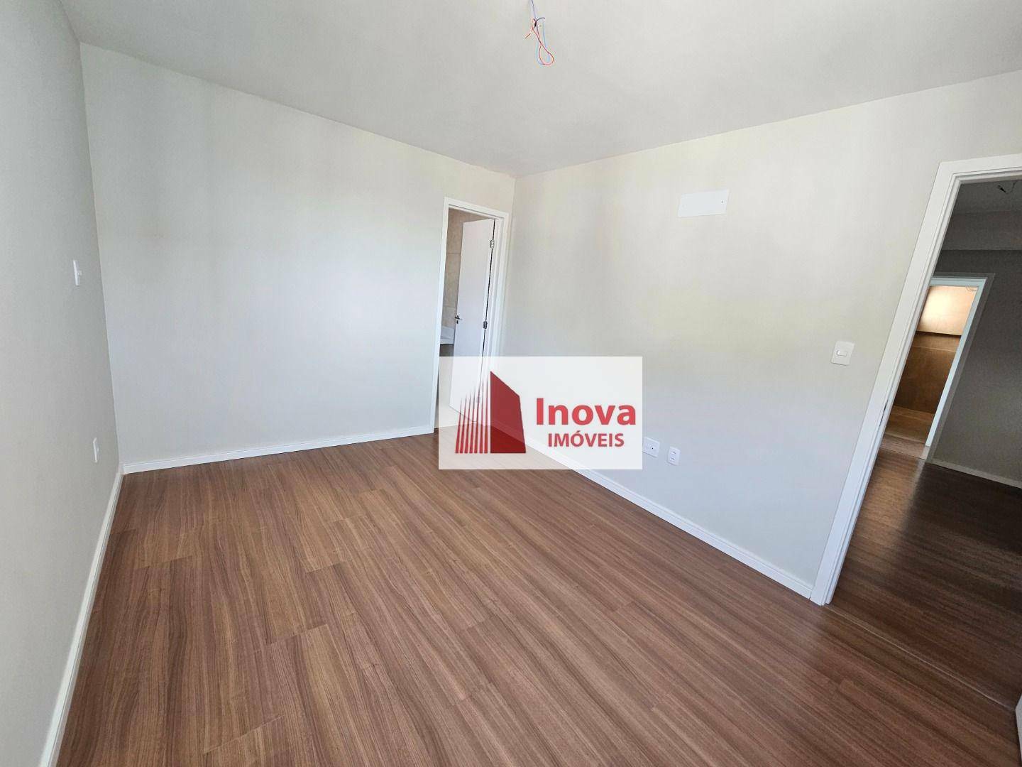 Cobertura à venda com 4 quartos, 240m² - Foto 37