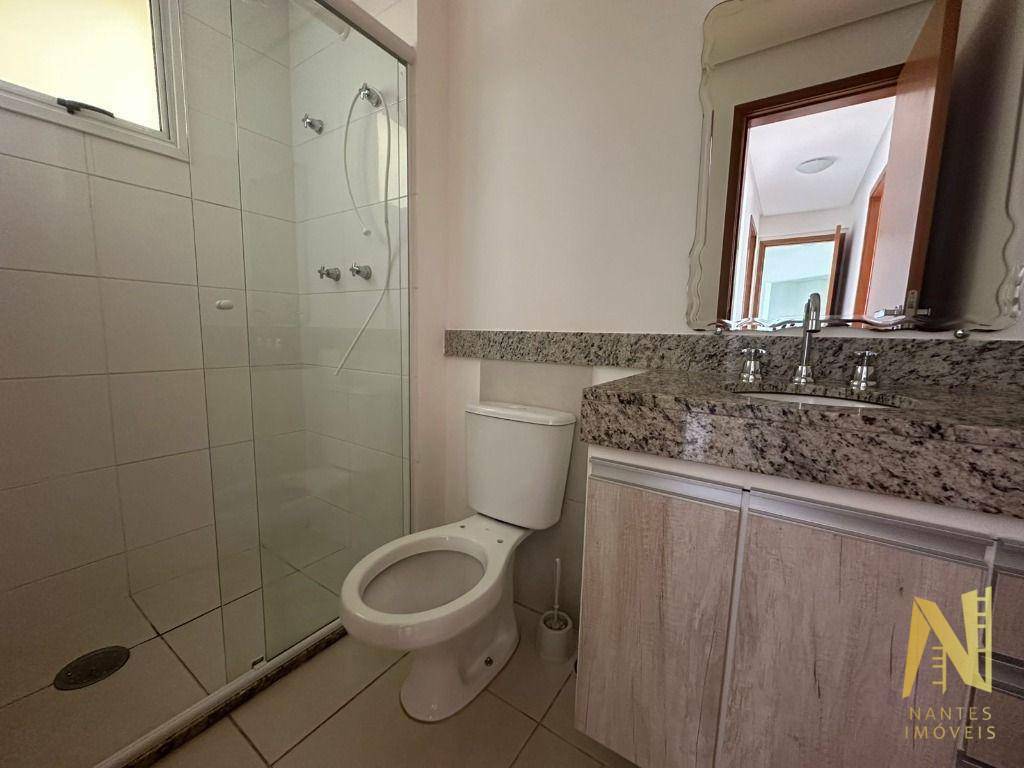 Apartamento para alugar com 3 quartos, 79m² - Foto 12