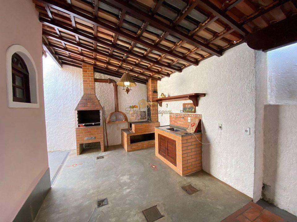 Casa à venda com 3 quartos, 298m² - Foto 7