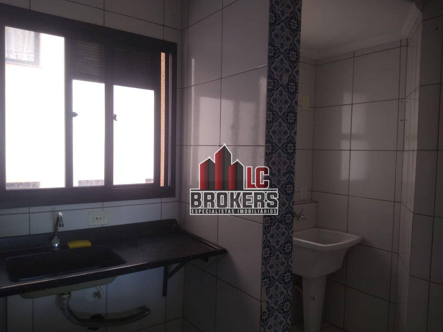 Apartamento para alugar com 2 quartos, 69m² - Foto 11