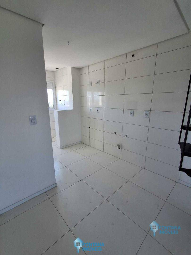 Cobertura à venda com 2 quartos, 150m² - Foto 6