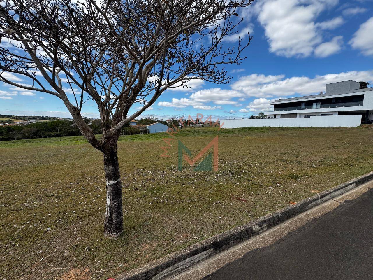 Loteamento e Condomínio, 1100 m² - Foto 3