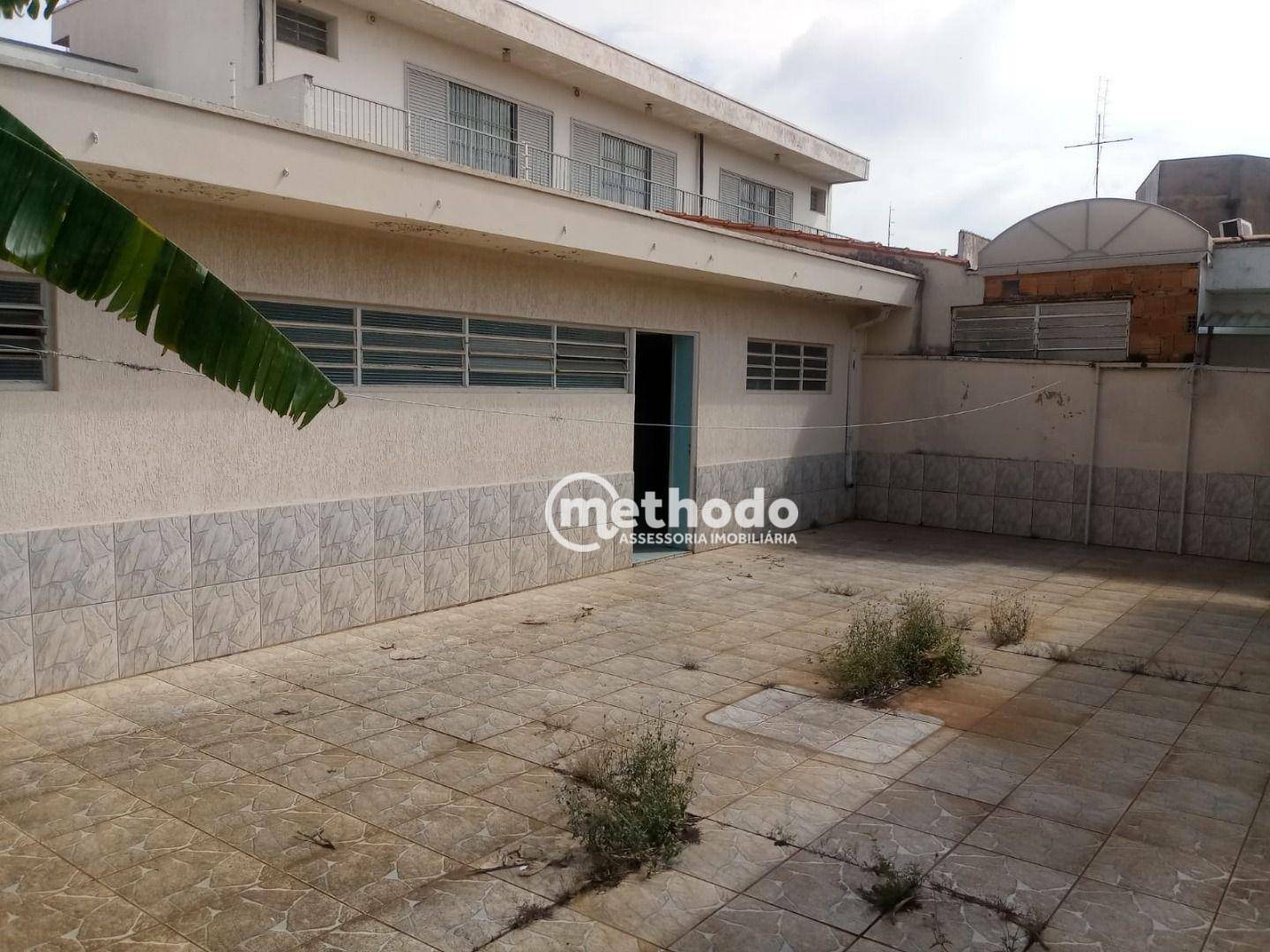 Casa à venda com 3 quartos, 274m² - Foto 25