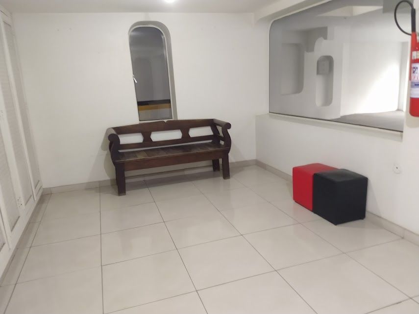 Apartamento à venda com 1 quarto, 40m² - Foto 18