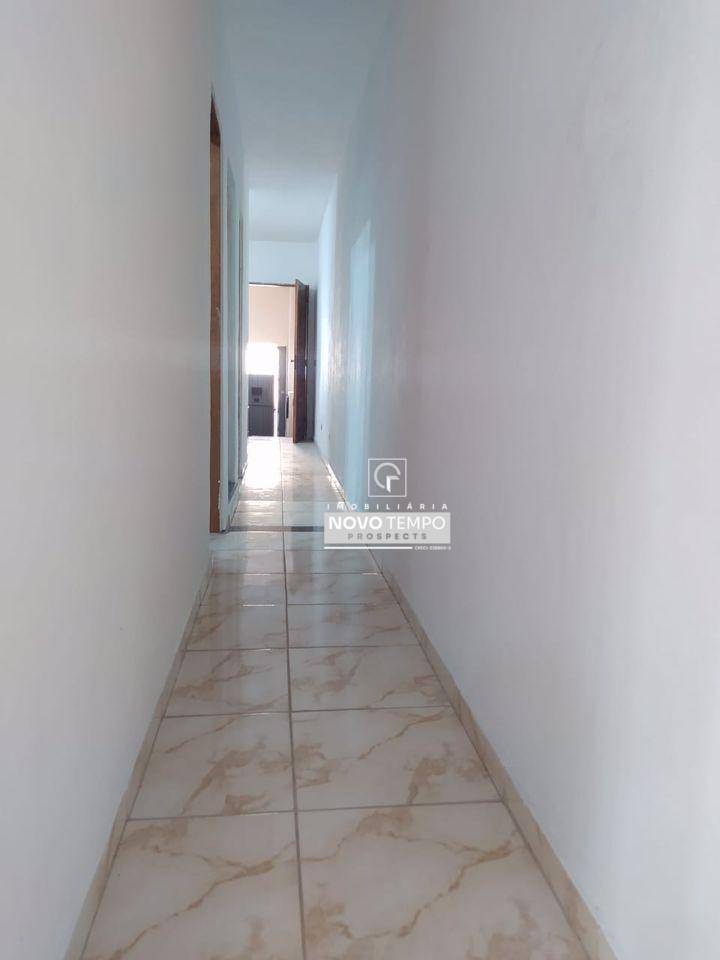 Casa à venda com 4 quartos, 280m² - Foto 9