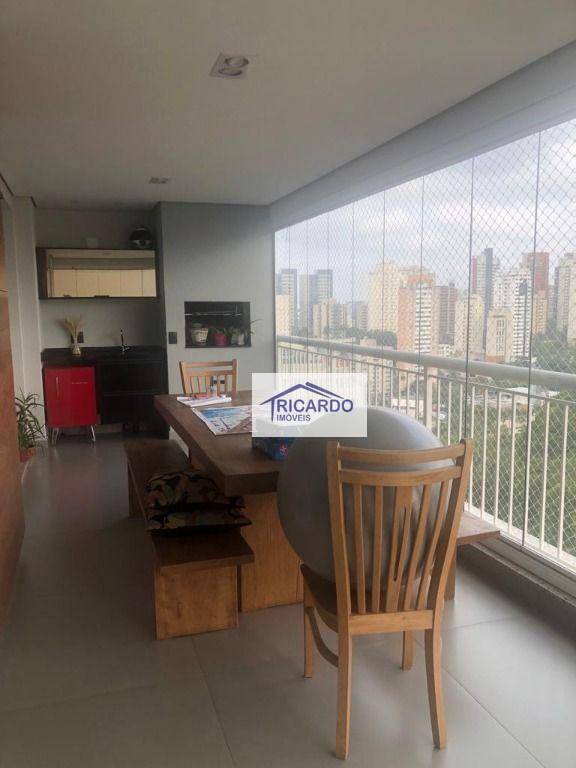 Apartamento à venda com 4 quartos, 223m² - Foto 16