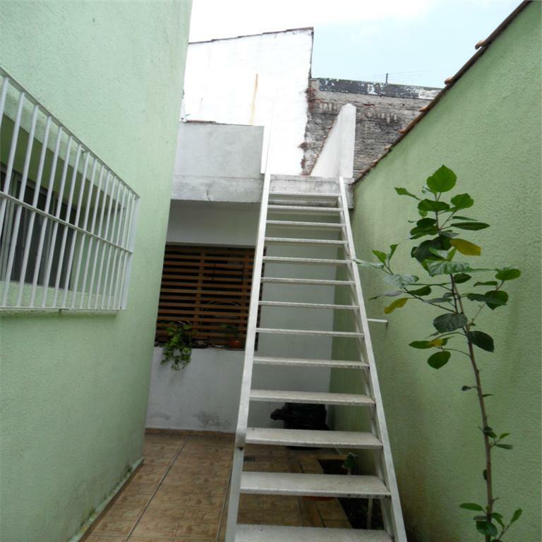 Sobrado à venda com 3 quartos, 130m² - Foto 3