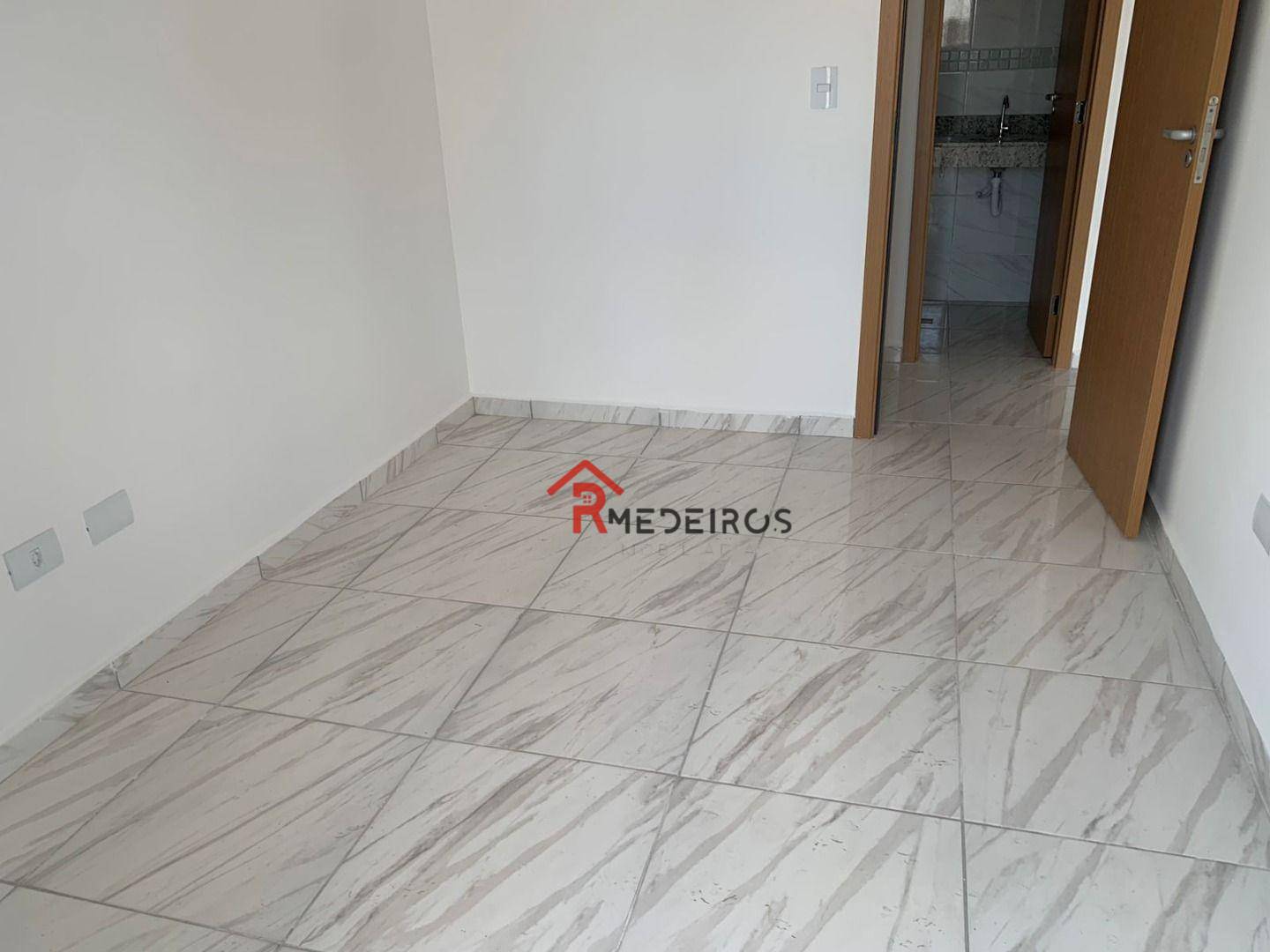 Apartamento à venda com 2 quartos, 67m² - Foto 11