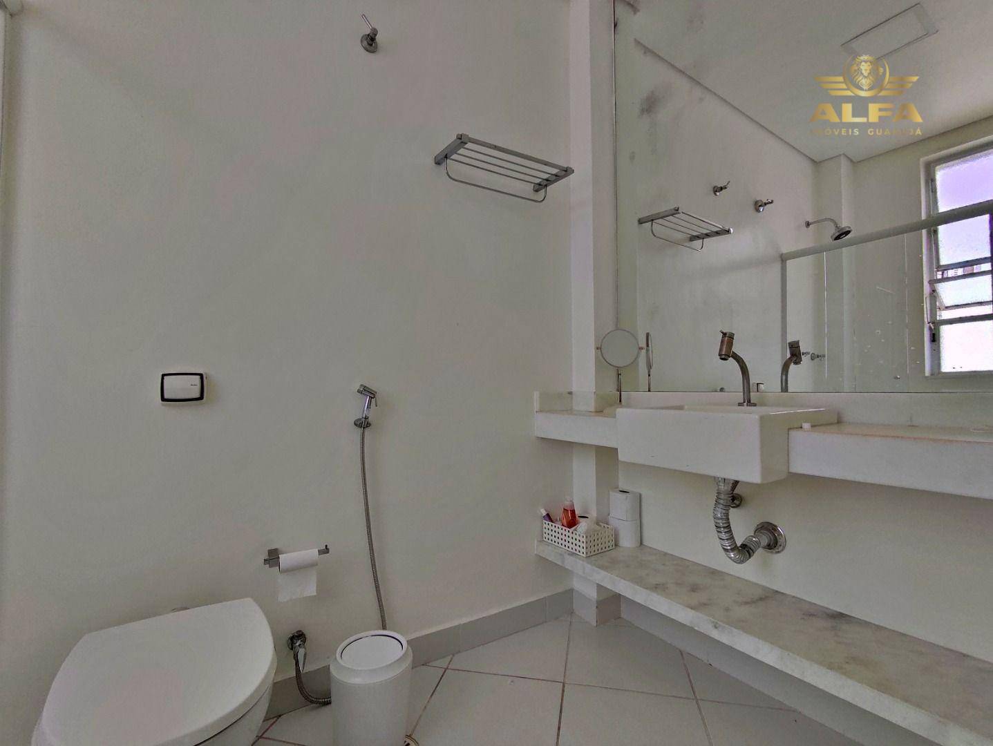 Apartamento à venda com 4 quartos, 200m² - Foto 18