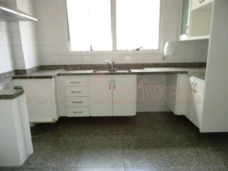 Apartamento para alugar com 3 quartos, 217m² - Foto 19