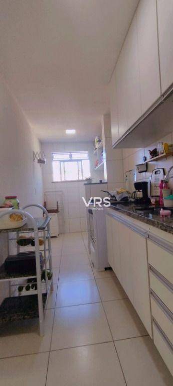 Apartamento à venda com 2 quartos, 54m² - Foto 11